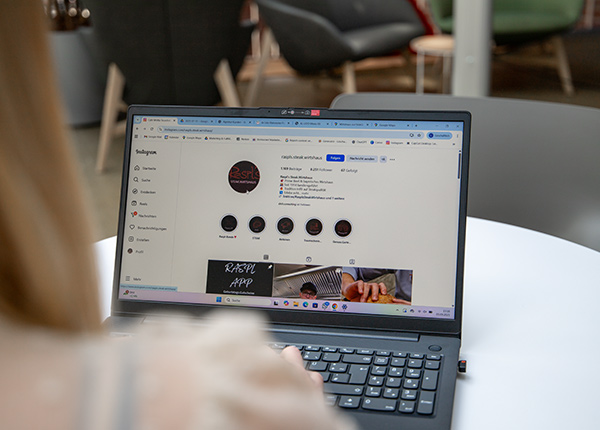 Social Media Marketing für Restaurants – Instagram, Facebook und Google Posts